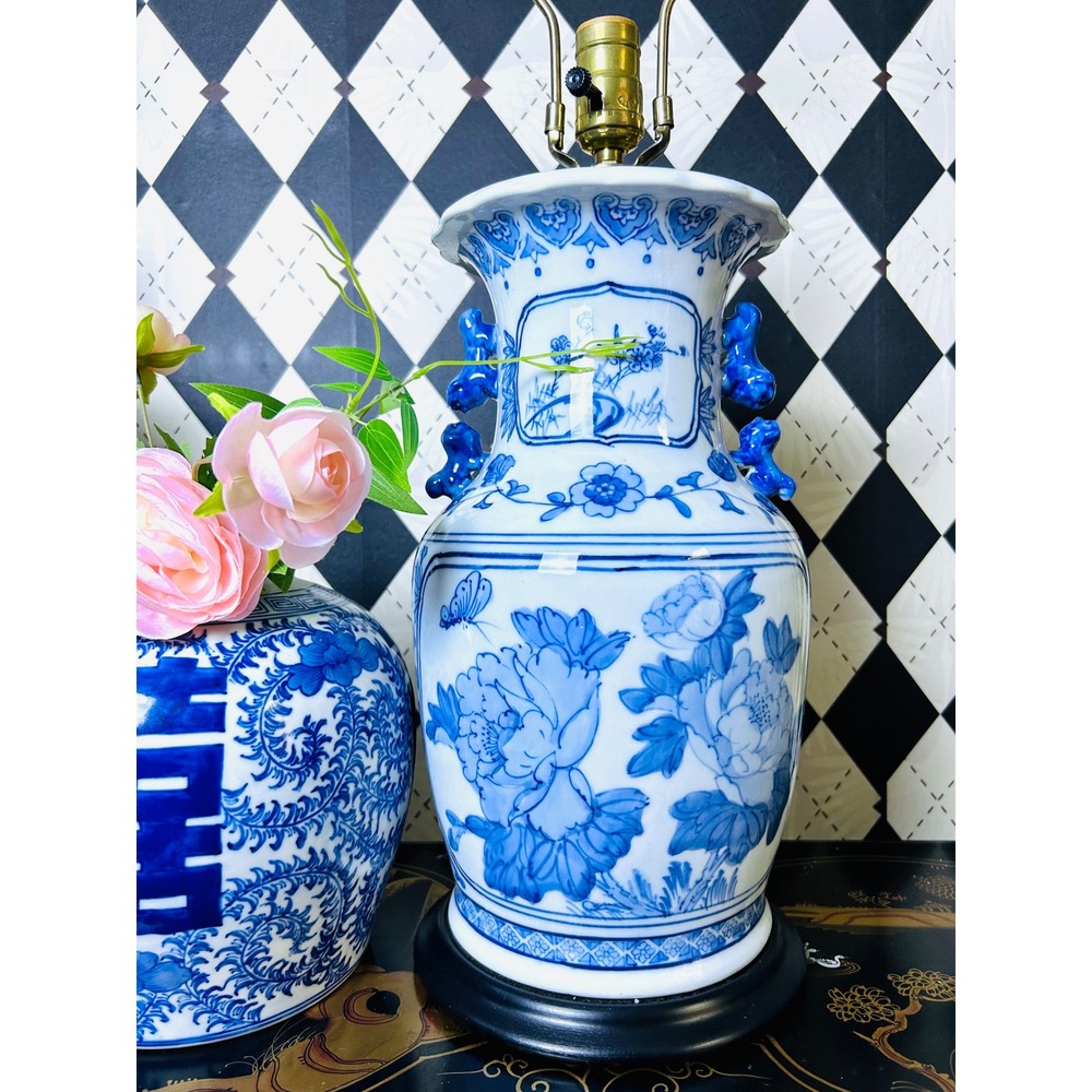 Chinoiserie Blue White Porcelain Lamp Pair Foo Dog Handles 26in - Picture 10 of 17